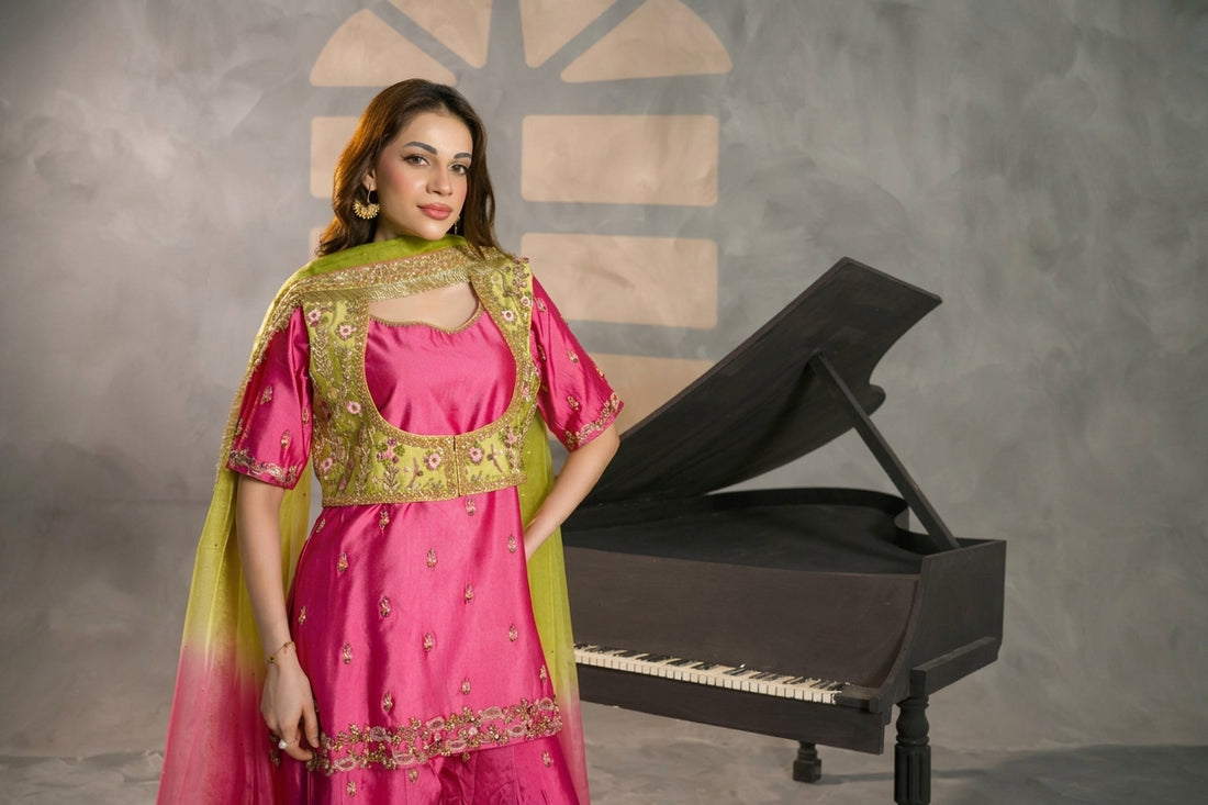 slider image slider_item_d9BqFK